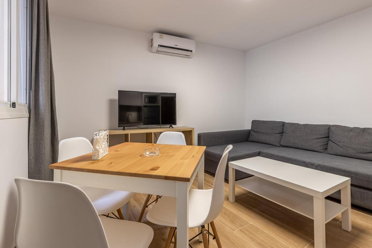 Fun Building Flats By Homeabout Málaga Exterior foto